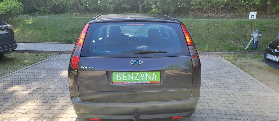 Ford Focus cena 9200 przebieg: 214827, rok produkcji 2007 z Odolanów małe 781